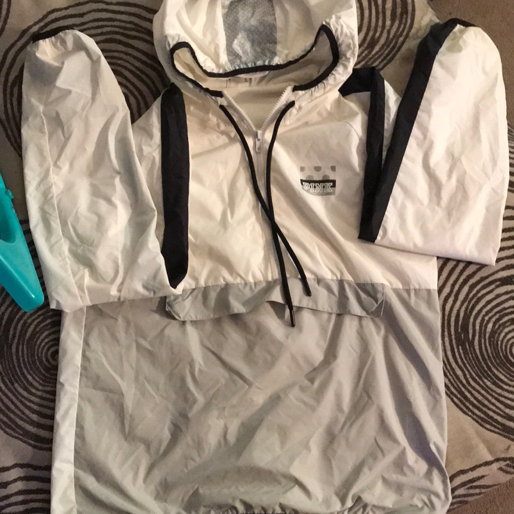 Vs Pink windbreaker